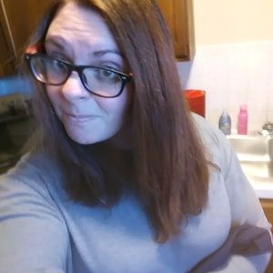 Meet your Posher, Katelind